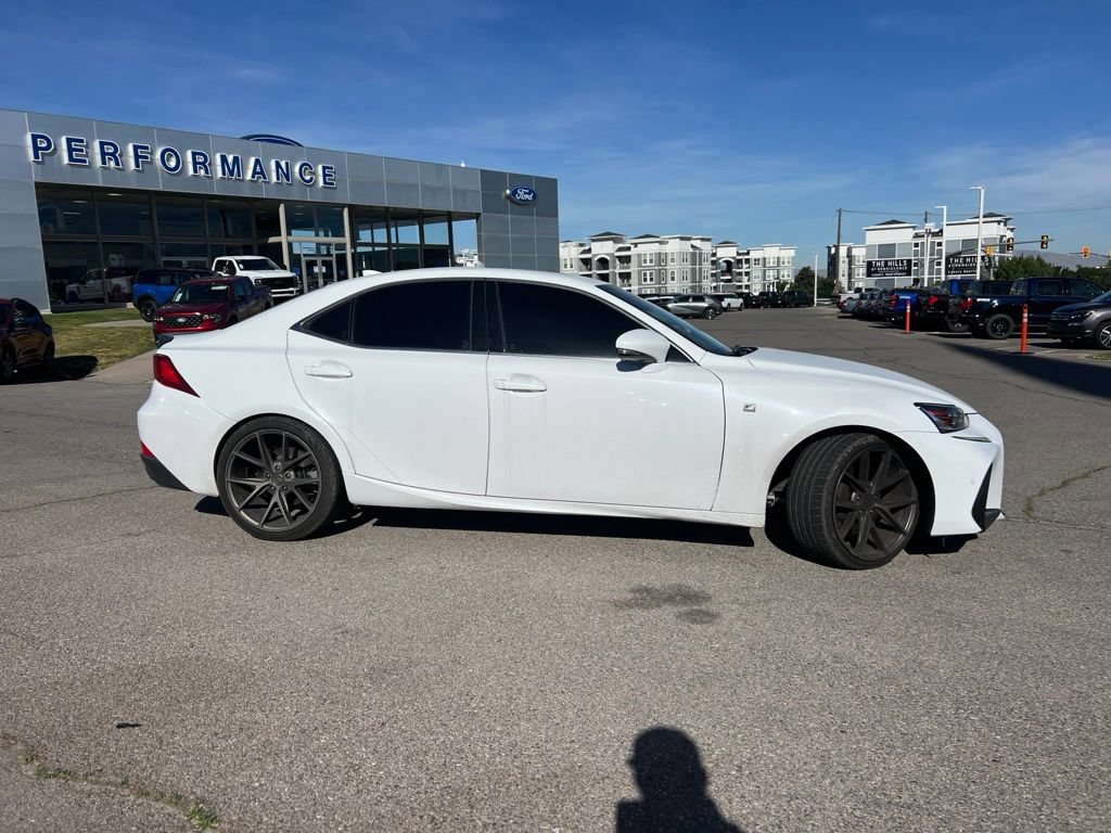 Used 2020 Lexus IS 300 F Sport w/ F Sport Package RWD image 4
