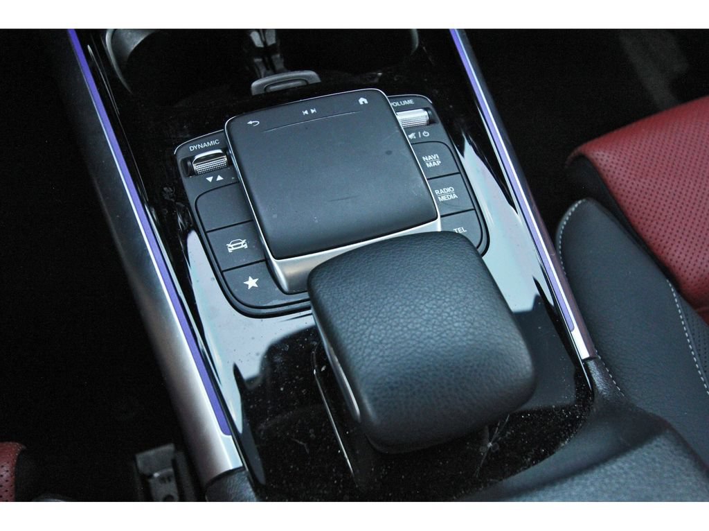 Used 2023 Mercedes-Benz GLA 250 image 32