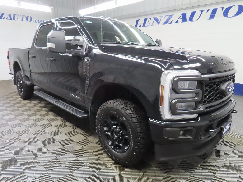 Used 2024 Ford F250 XLT w/ XLT Premium Package image 3
