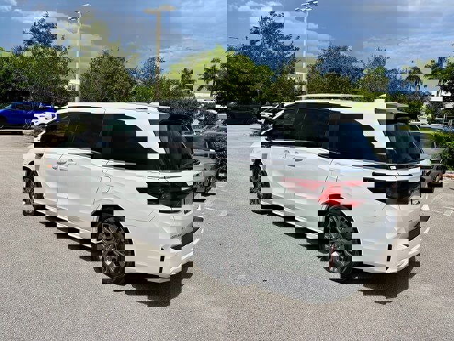 New 2026 Honda Odyssey Touring image 4