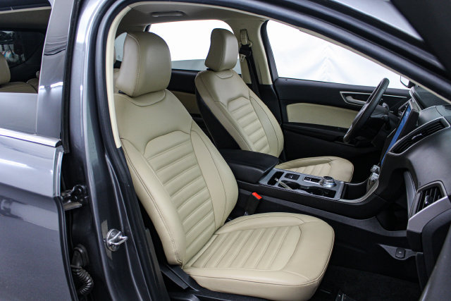 Used 2021 Ford Edge SEL w/ Cargo Accessory Package AWD/4WD image 17