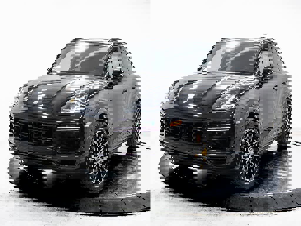 Certified 2022 Porsche Cayenne Turbo S