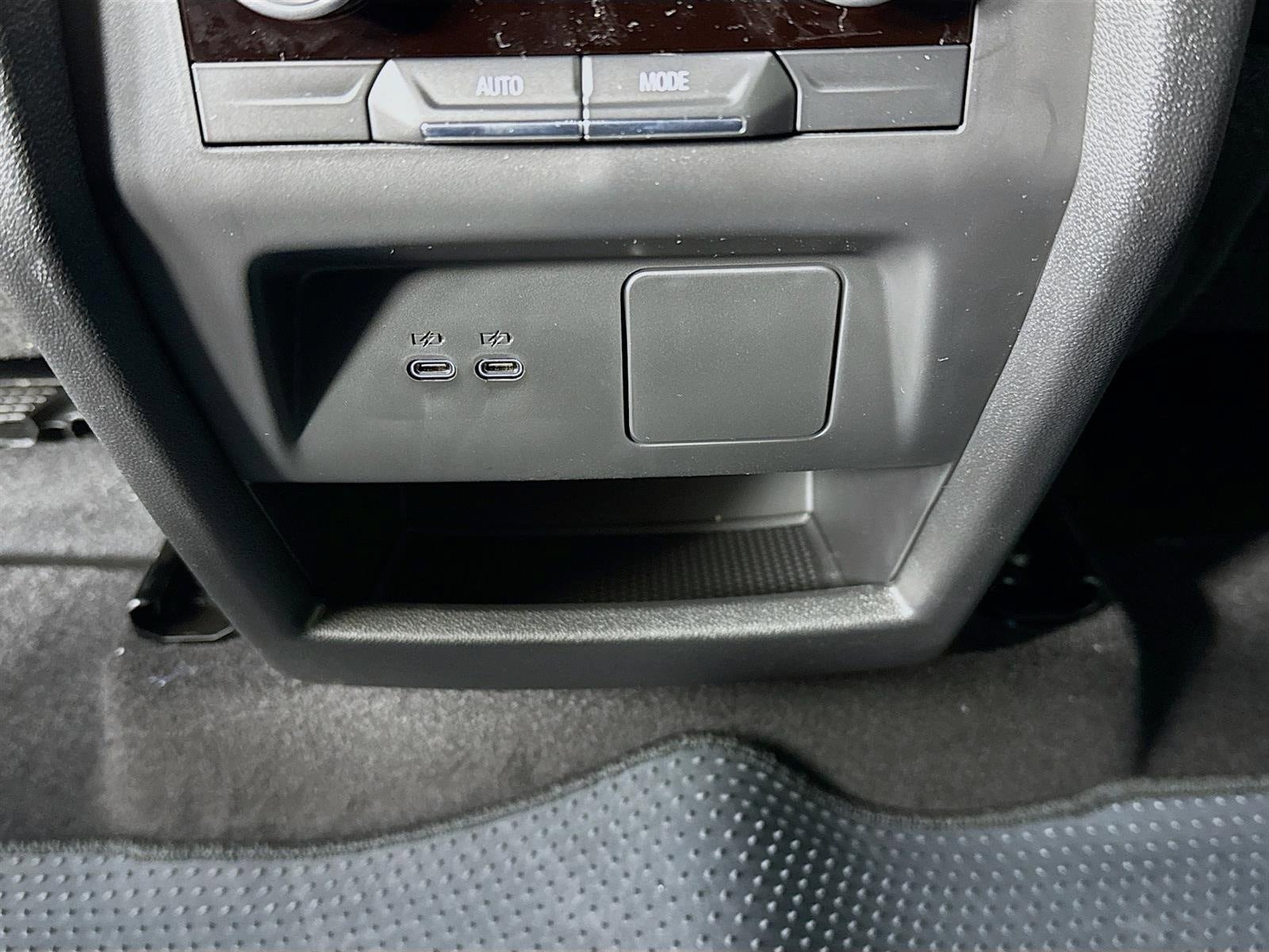 New 2026 Buick Enclave Preferred FWD image 27