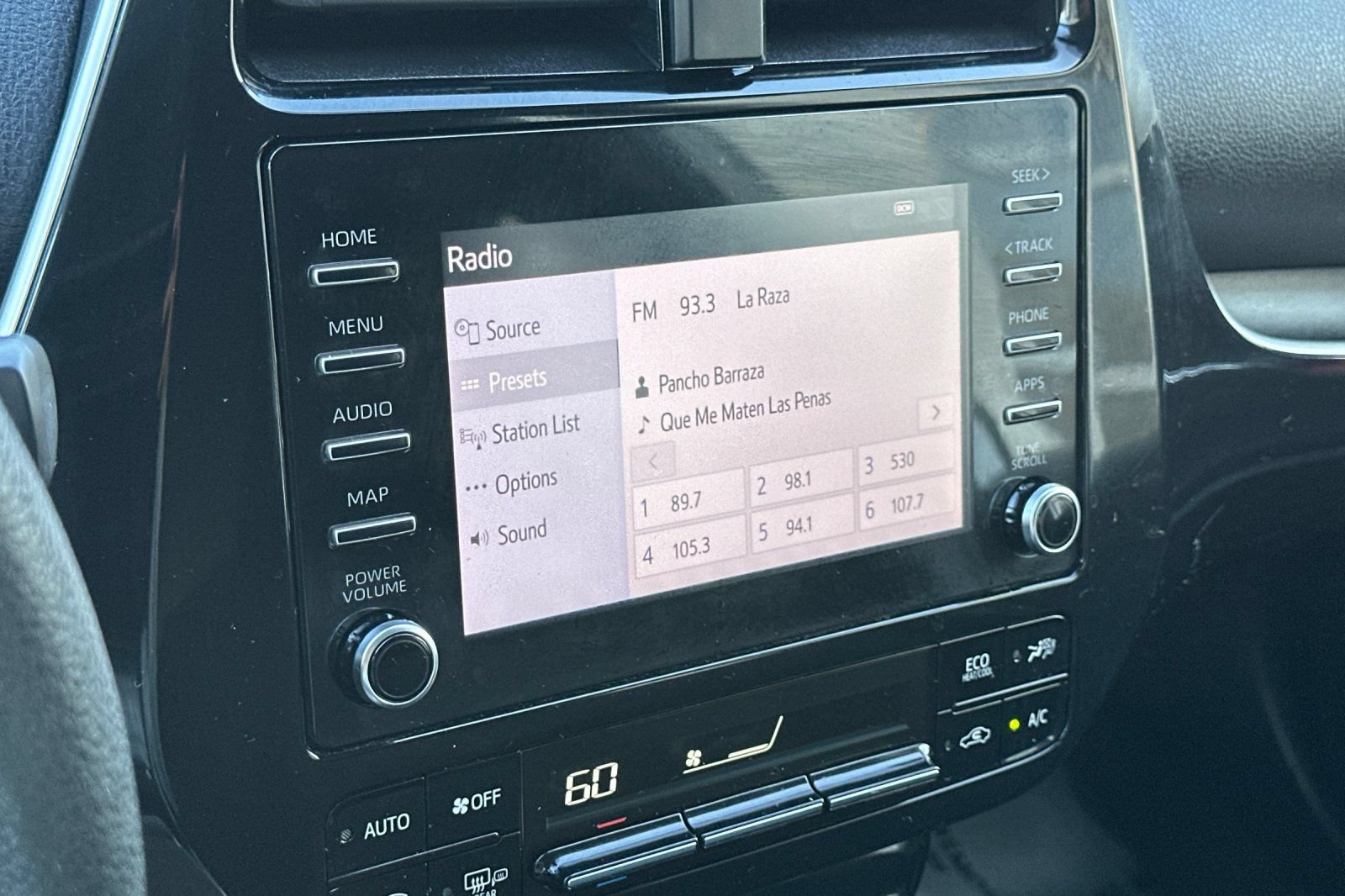 Certified 2020 Toyota Prius LE FWD image 18