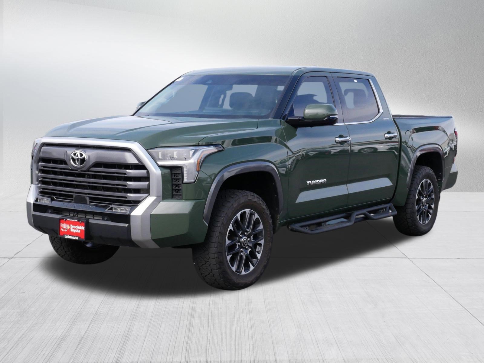 Used 2023 Toyota Tundra Limited AWD/4WD image 3