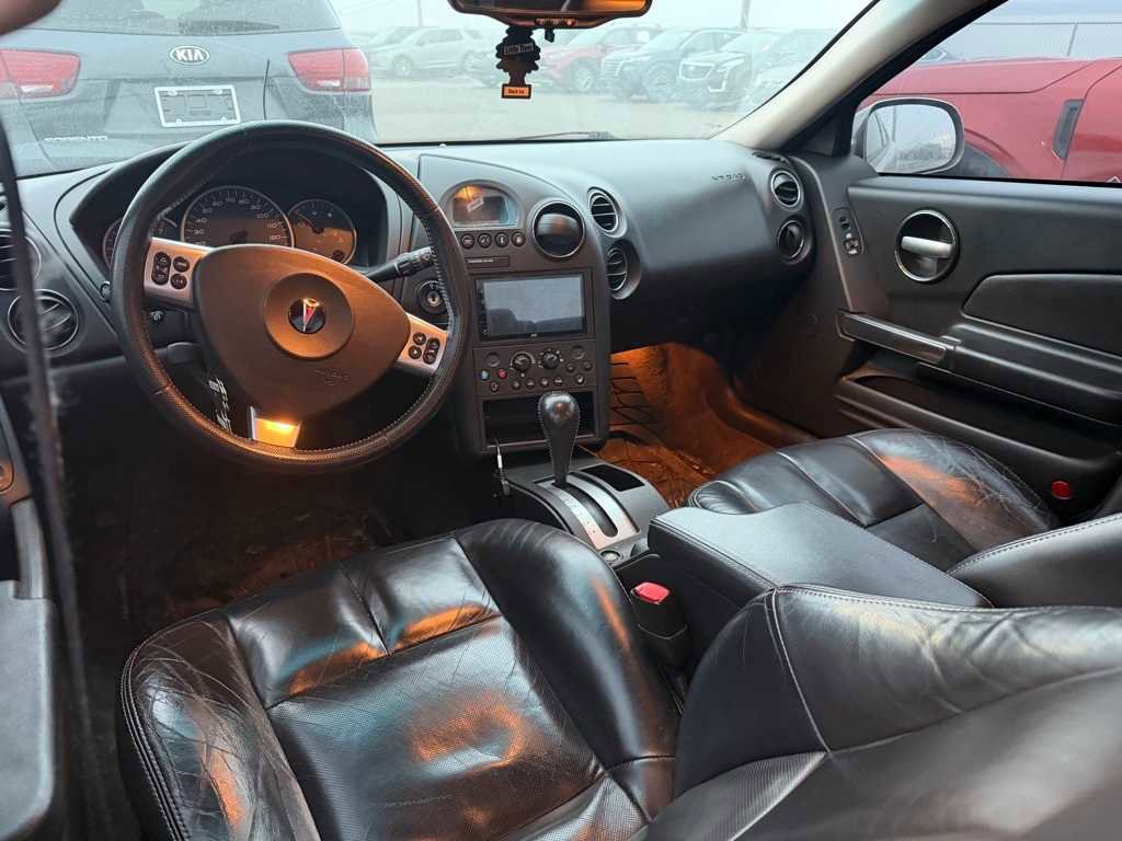 Used 2006 Pontiac Grand Prix w/ Premium Package image 18