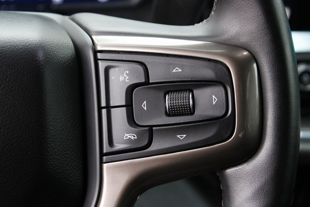 Used 2024 Chevrolet Silverado 3500 High Country w/ High Country Premium Package image 27