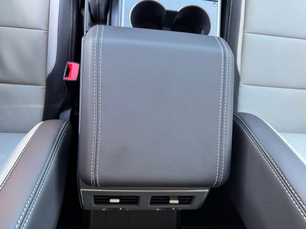 New 2025 INEOS Grenadier Fieldmaster Edition image 15