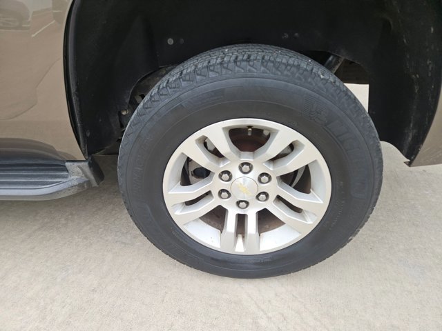 Used 2016 Chevrolet Tahoe LS RWD image 9