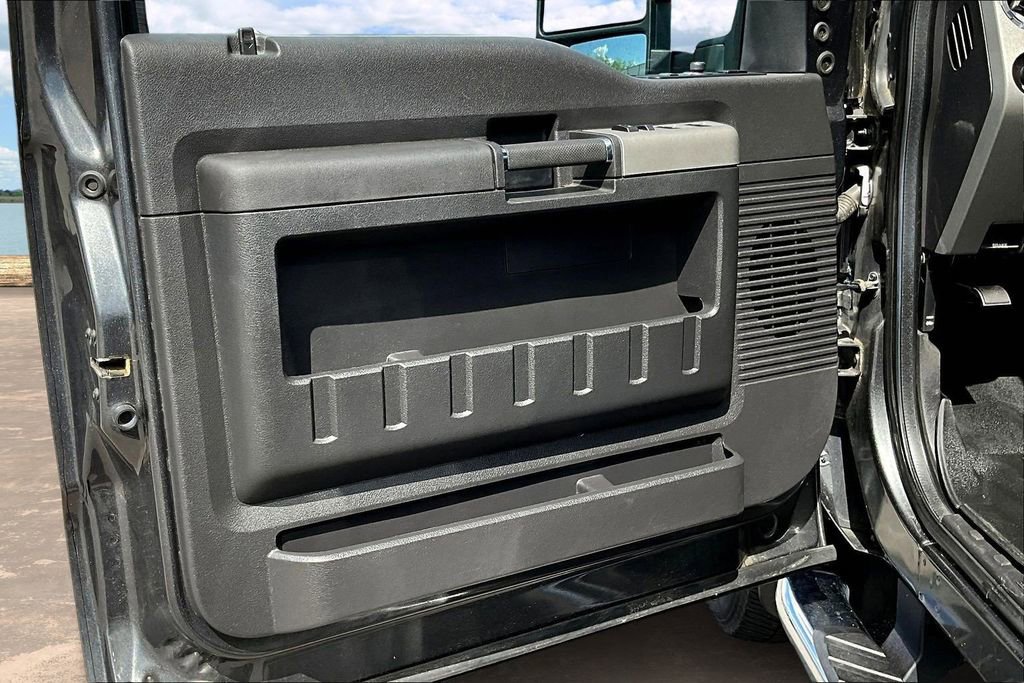 Used 2016 Ford F350 Lariat w/ Lariat Ultimate Package image 22