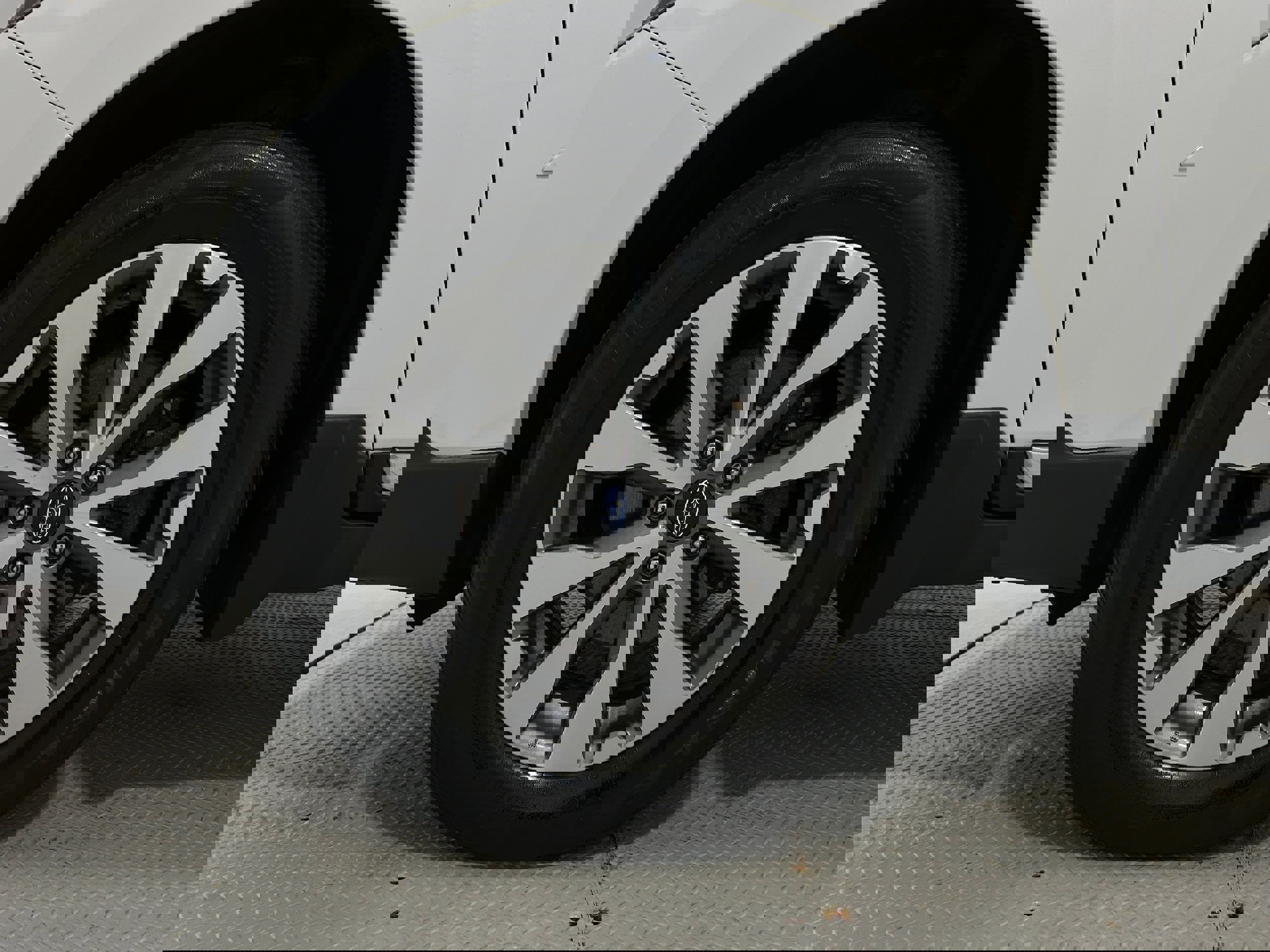 Used 2019 Subaru Outback 3.6R Touring image 40