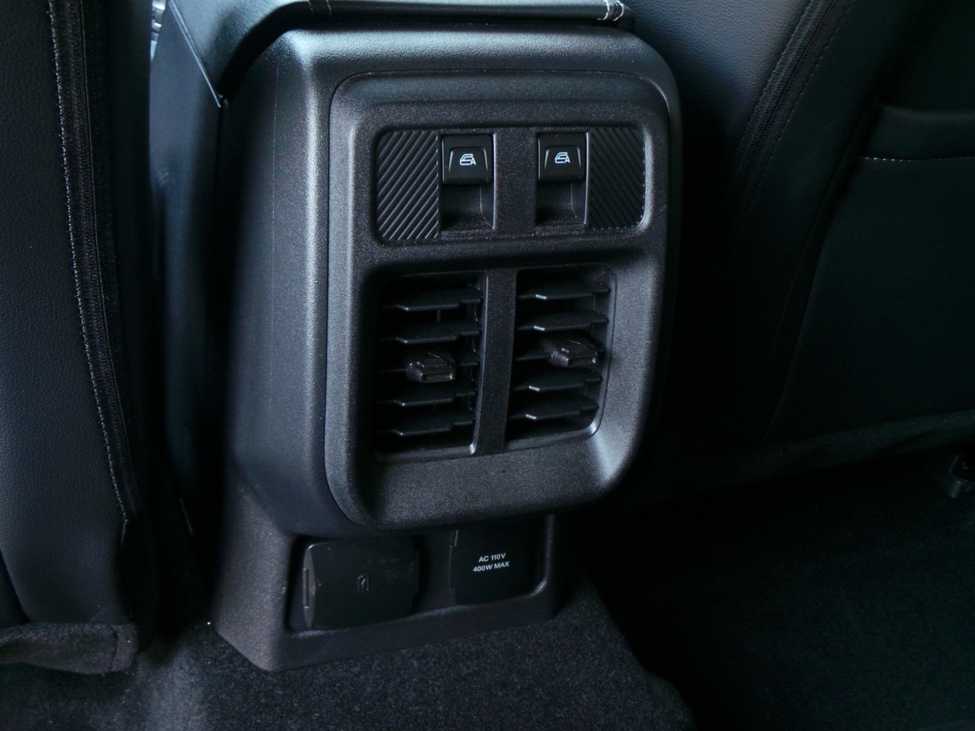 Used 2026 Ford Bronco Outer Banks AWD/4WD image 42