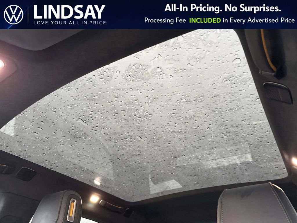 Used 2023 Rivian R1T Adventure image 20