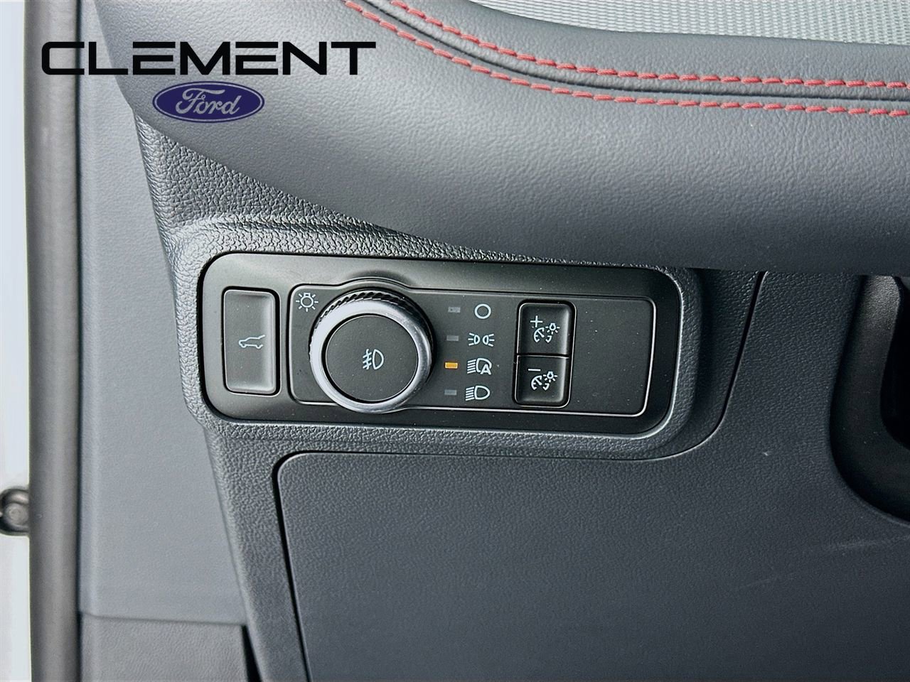 New 2026 Ford Explorer ST w/ Sun And Sound Package image 13