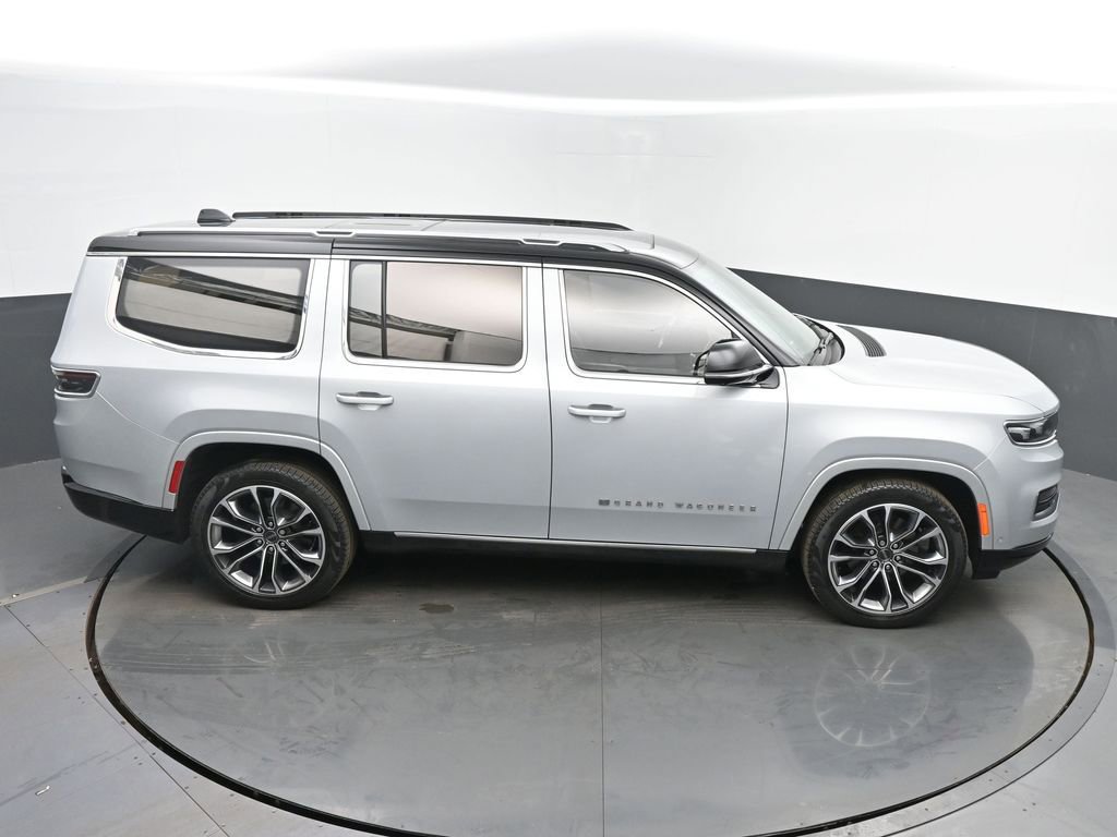 Used 2023 Jeep Grand Wagoneer Series III image 45