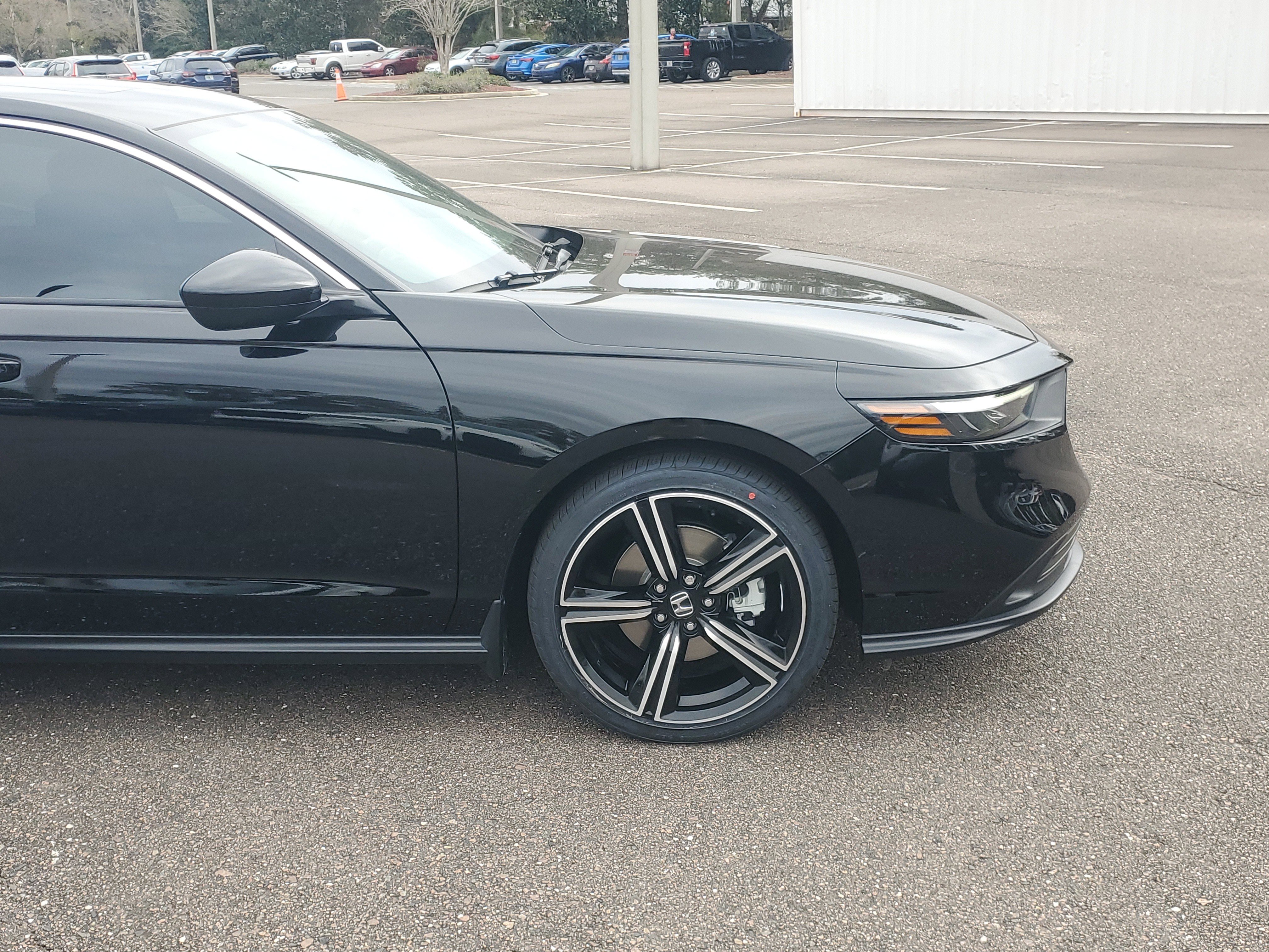 Certified 2023 Honda Accord Sport image 17