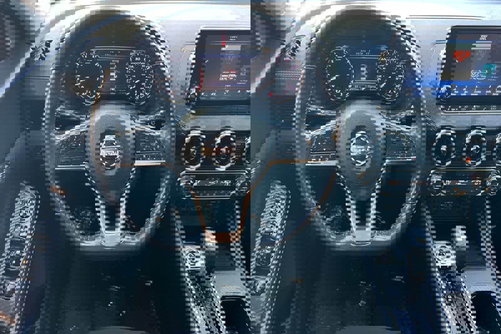 Certified 2025 Nissan Sentra SV w/ All-Weather Package image 15