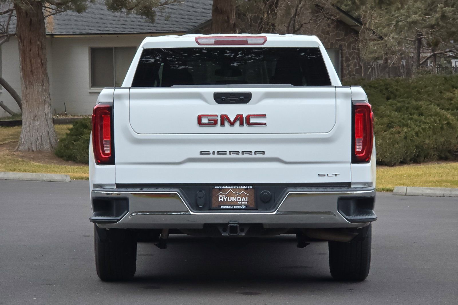 Used 2024 GMC Sierra 1500 SLT image 5