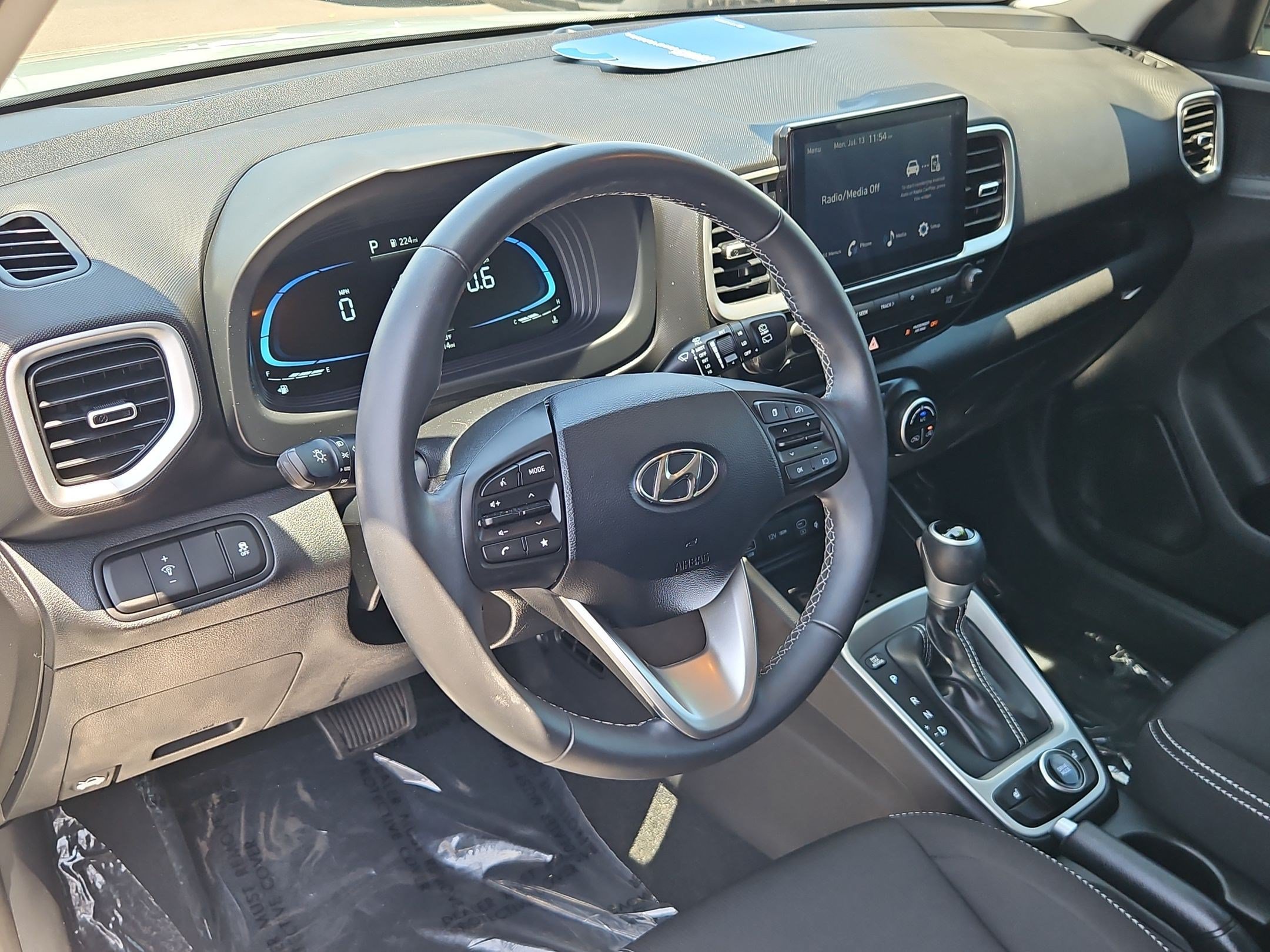 Certified 2026 Hyundai Venue SEL FWD image 13