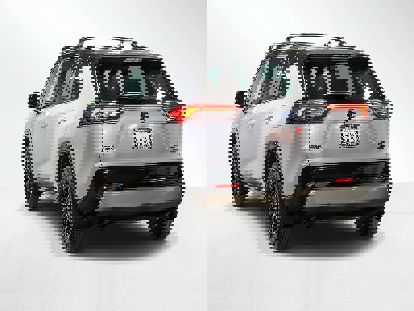 Used 2023 Toyota RAV4 XSE image 2