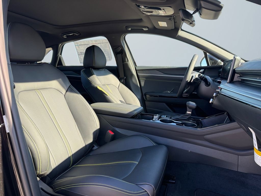 New 2026 Kia K5 GT image 15