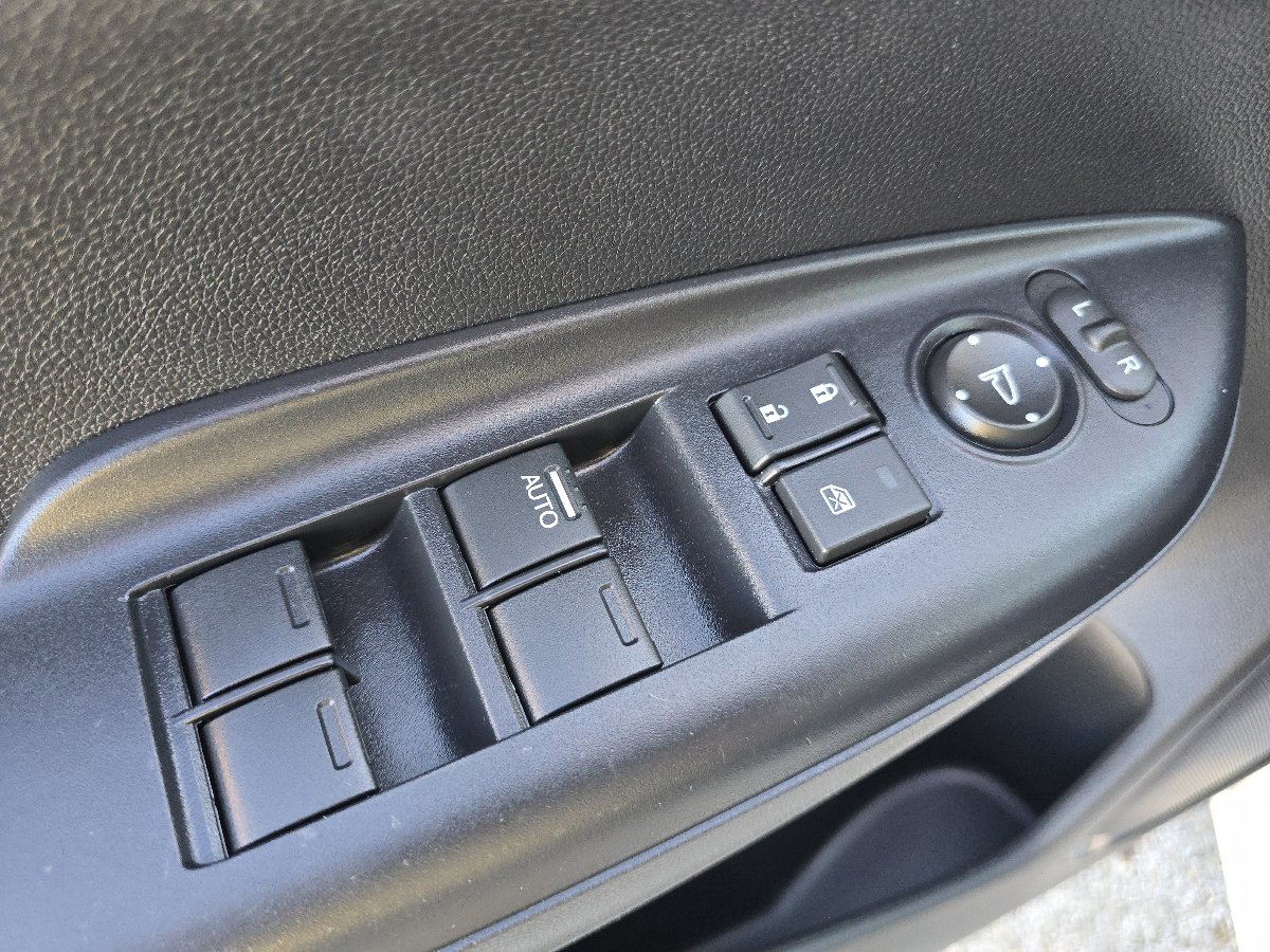 Used 2019 Honda Fit LX image 26