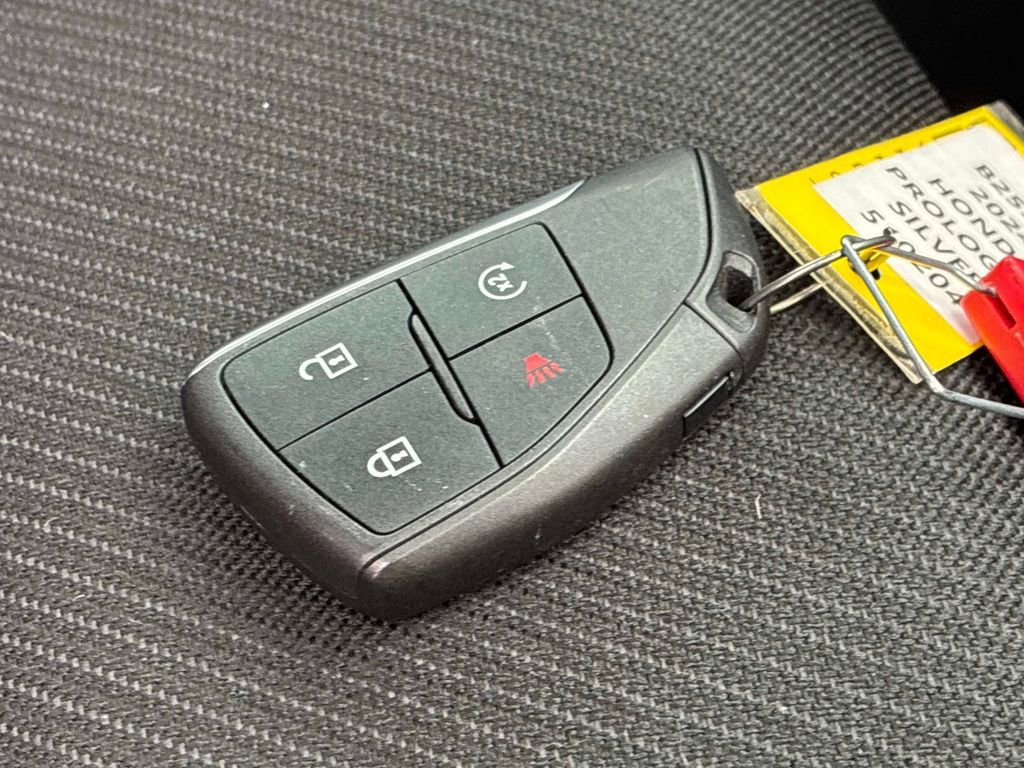 Used 2024 Honda Prologue EX image 9