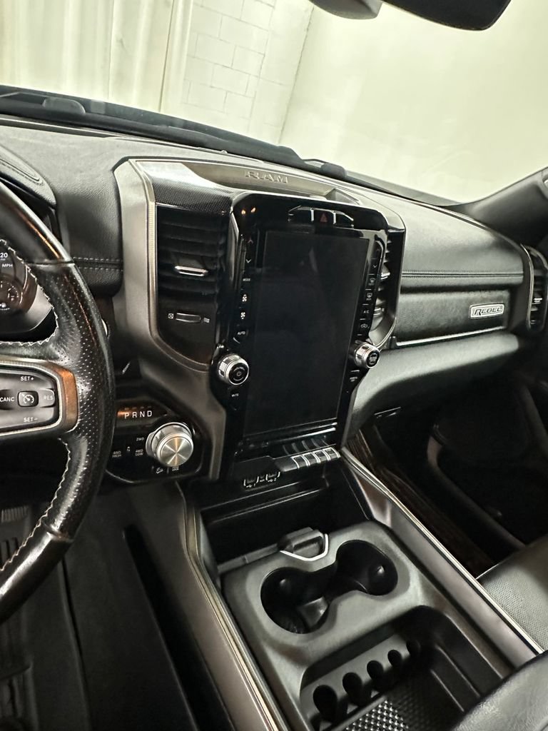 Used 2020 RAM 1500 Rebel AWD/4WD image 17