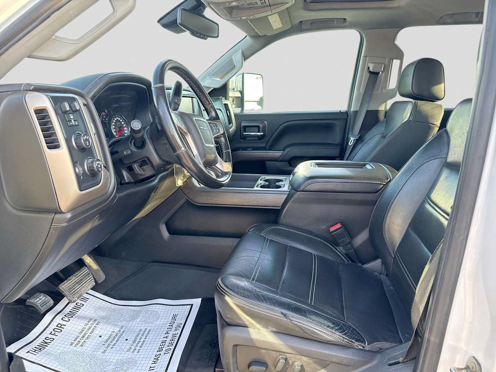 Used 2019 GMC Sierra 2500 Denali AWD/4WD image 2