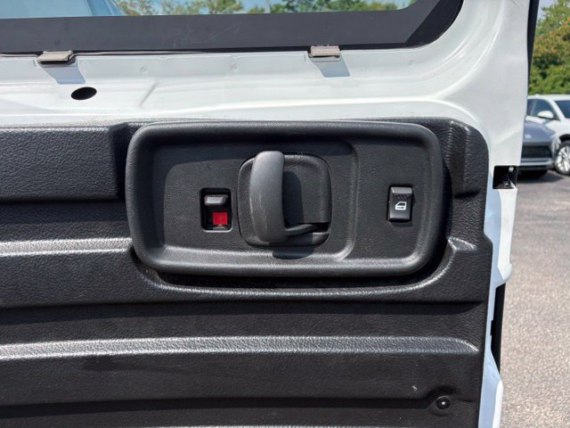 Used 2025 Chevrolet Express 2500 w/ Driver Convenience Package RWD image 9