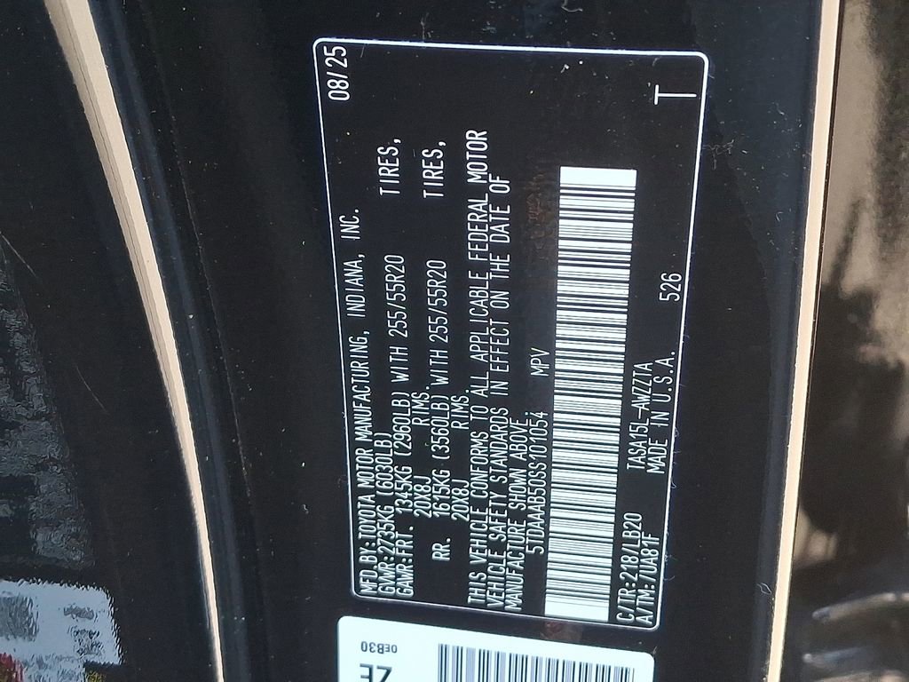 Used 2025 Toyota Grand Highlander AWD image 27