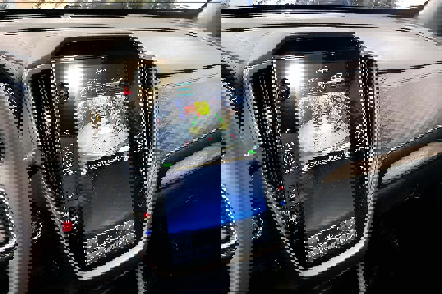 Used 2025 Subaru Forester Limited image 27