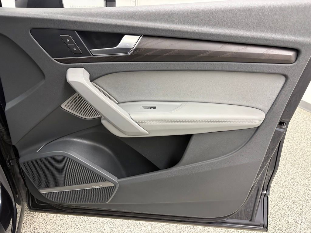 Used 2020 Audi Q5 2.0T Premium Plus w/ Premium Plus Package image 44