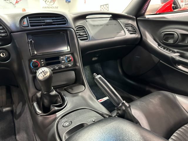 Used 2004 Chevrolet Corvette Z06 w/ Memory Package image 16