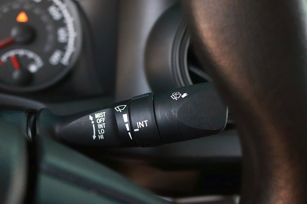 Used 2022 Toyota Tacoma SR image 23