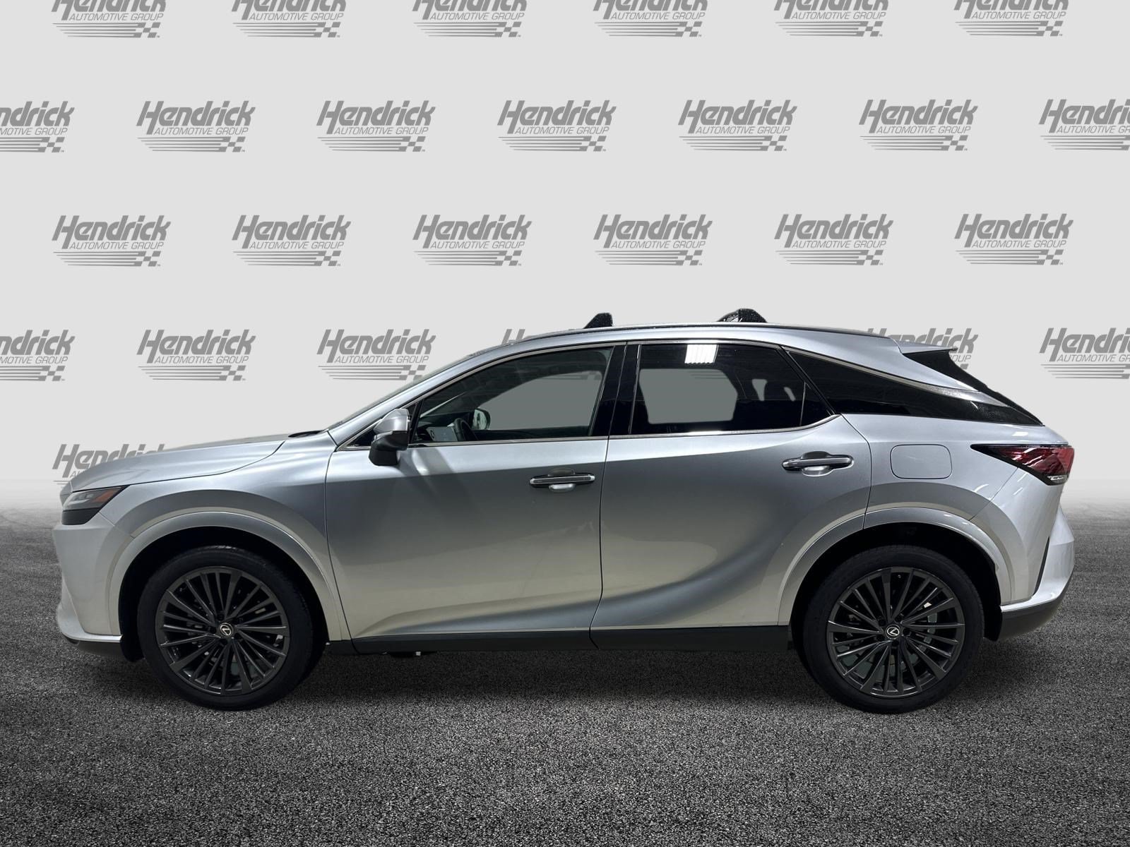 Certified 2025 Lexus RX 350h w/ Accessory Package (K3) AWD/4WD image 8