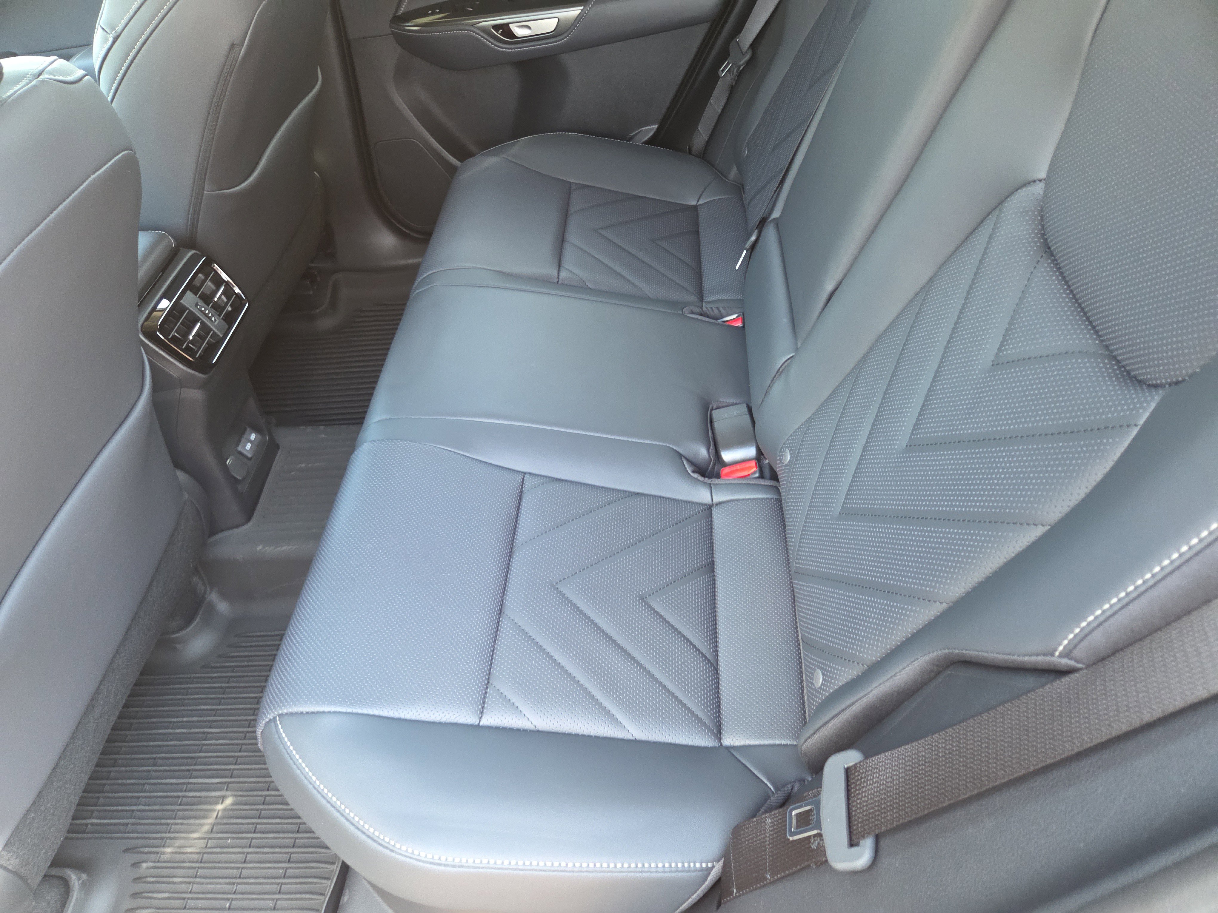 New 2026 Lexus NX 450h+ AWD w/ Luxury Package image 9