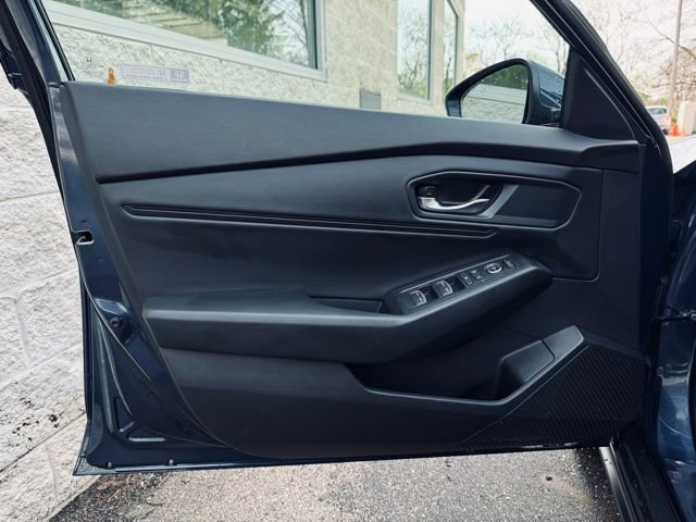 Used 2023 Honda Accord EX image 12