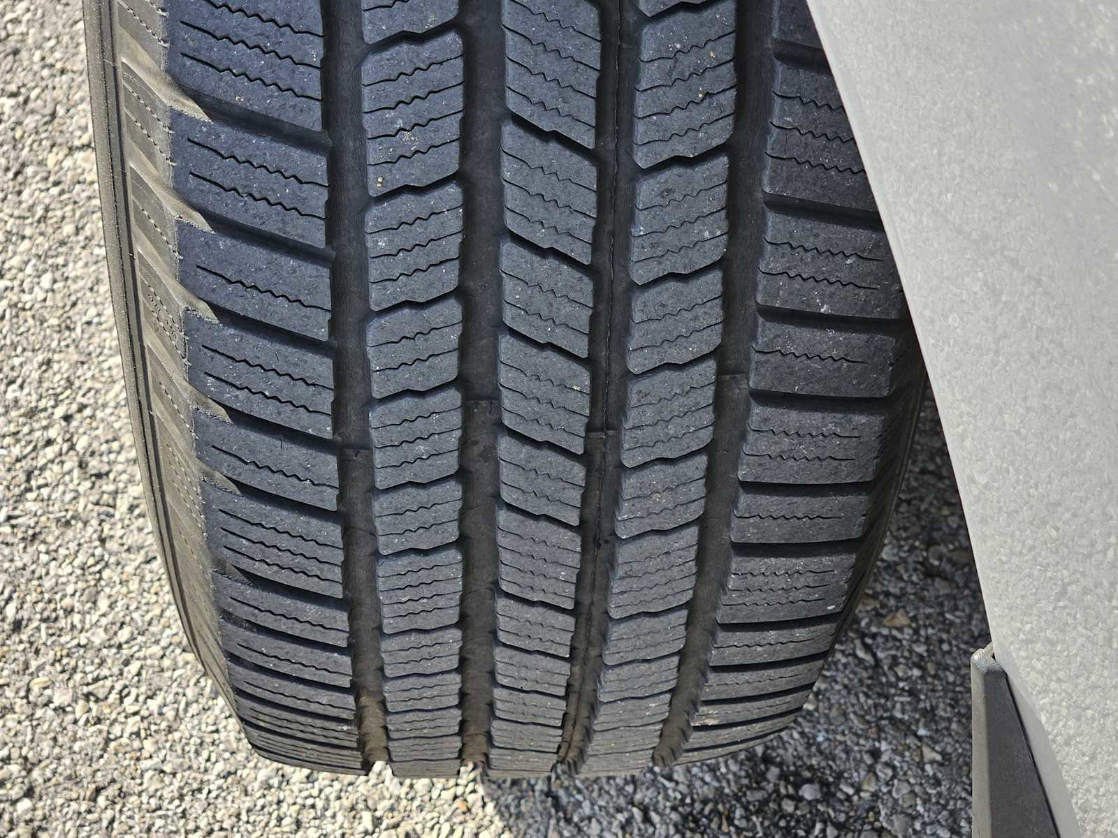 Used 2017 Chevrolet Traverse LT image 10