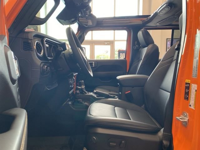 New 2025 Jeep Wrangler Sahara image 18