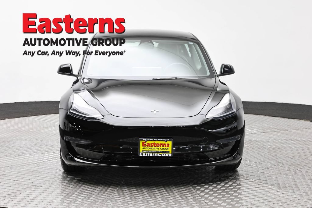 Used 2023 Tesla Model 3 Standard Range RWD image 2