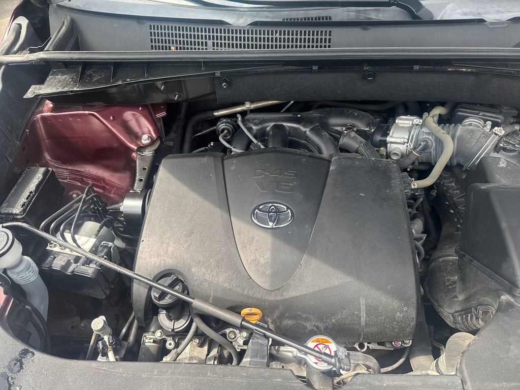 Used 2019 Toyota Highlander LE FWD image 20