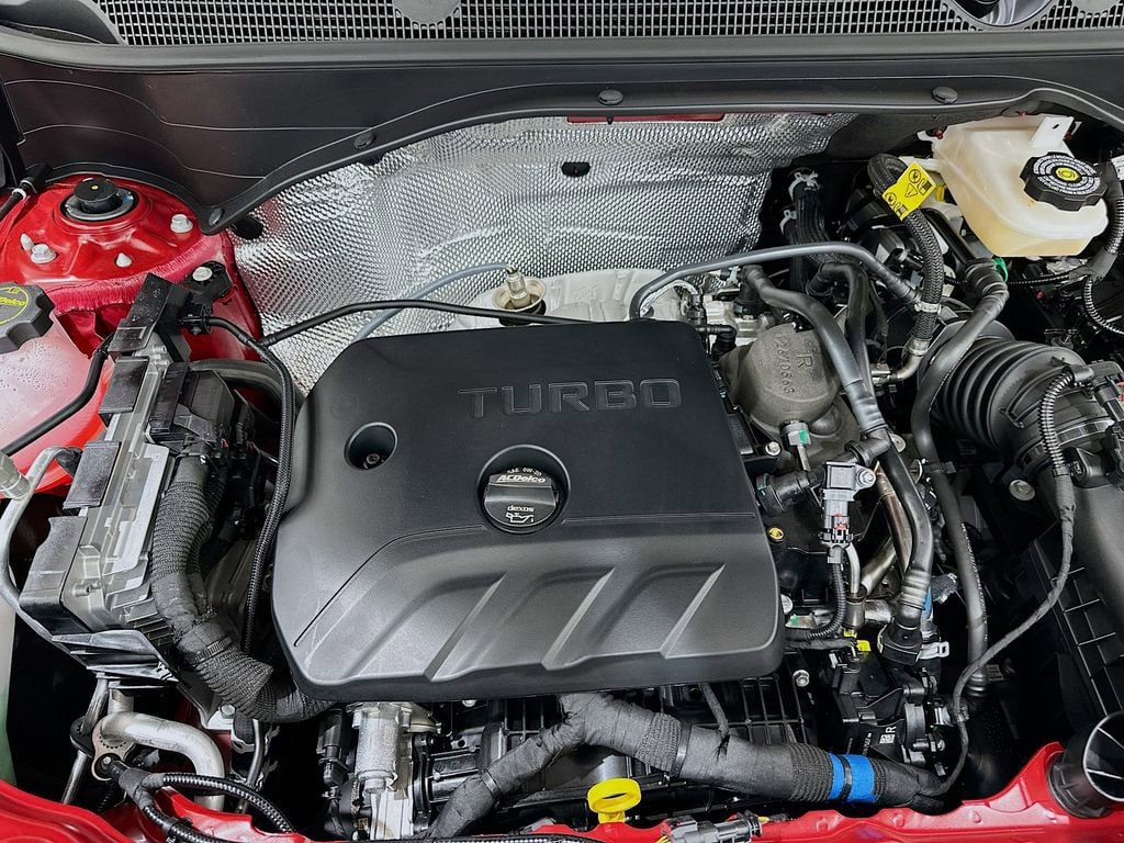 New 2026 Buick Encore GX Sport Touring w/ Advanced Technology Package FWD image 9