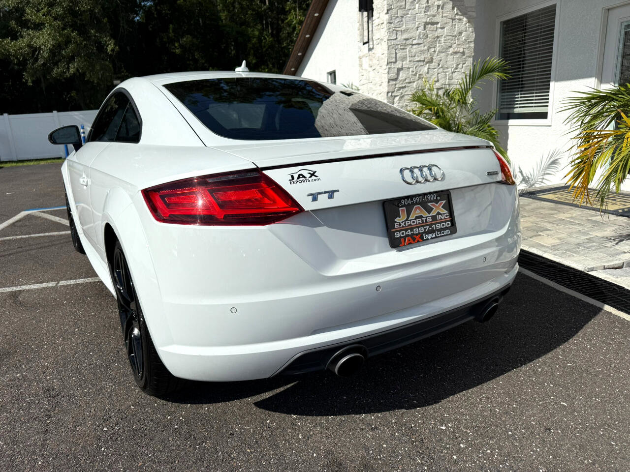 Used 2017 Audi TT 2.0T w/ Technology Package image 4