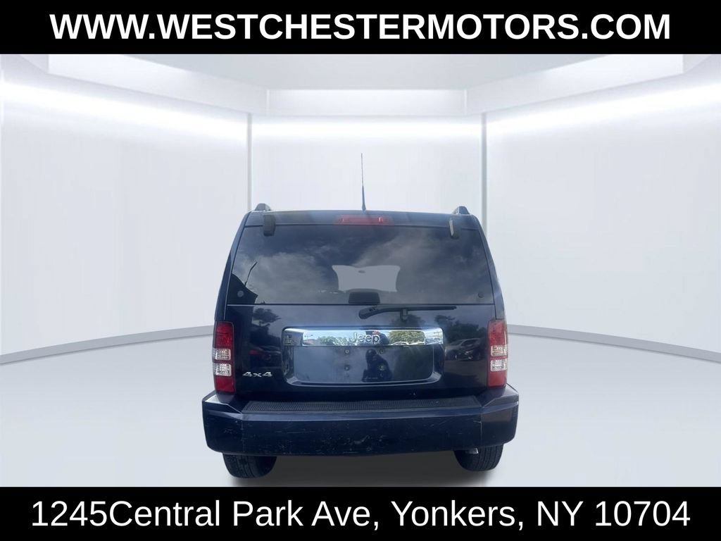 Used 2011 Jeep Liberty Sport AWD/4WD image 5