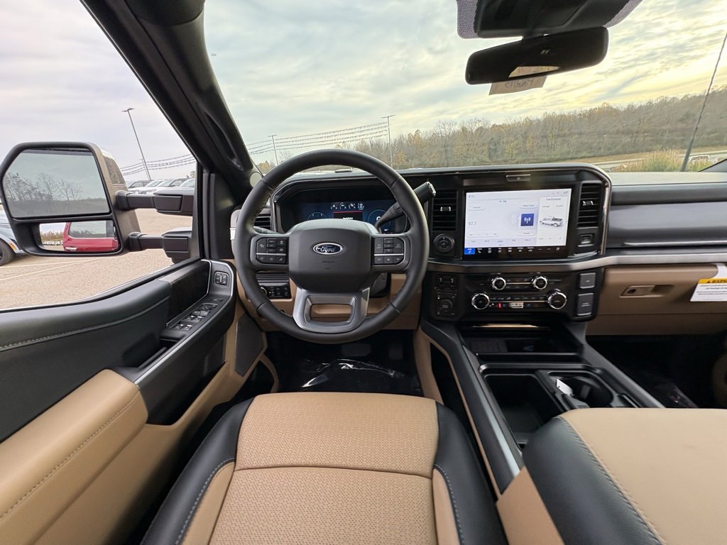 New 2026 Ford F250 Lariat w/ Lariat Premium Package image 32