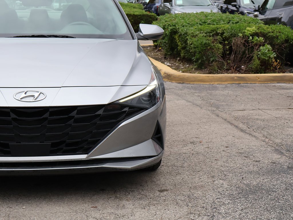 Used 2022 Hyundai Elantra SEL w/ Convenience Package image 13