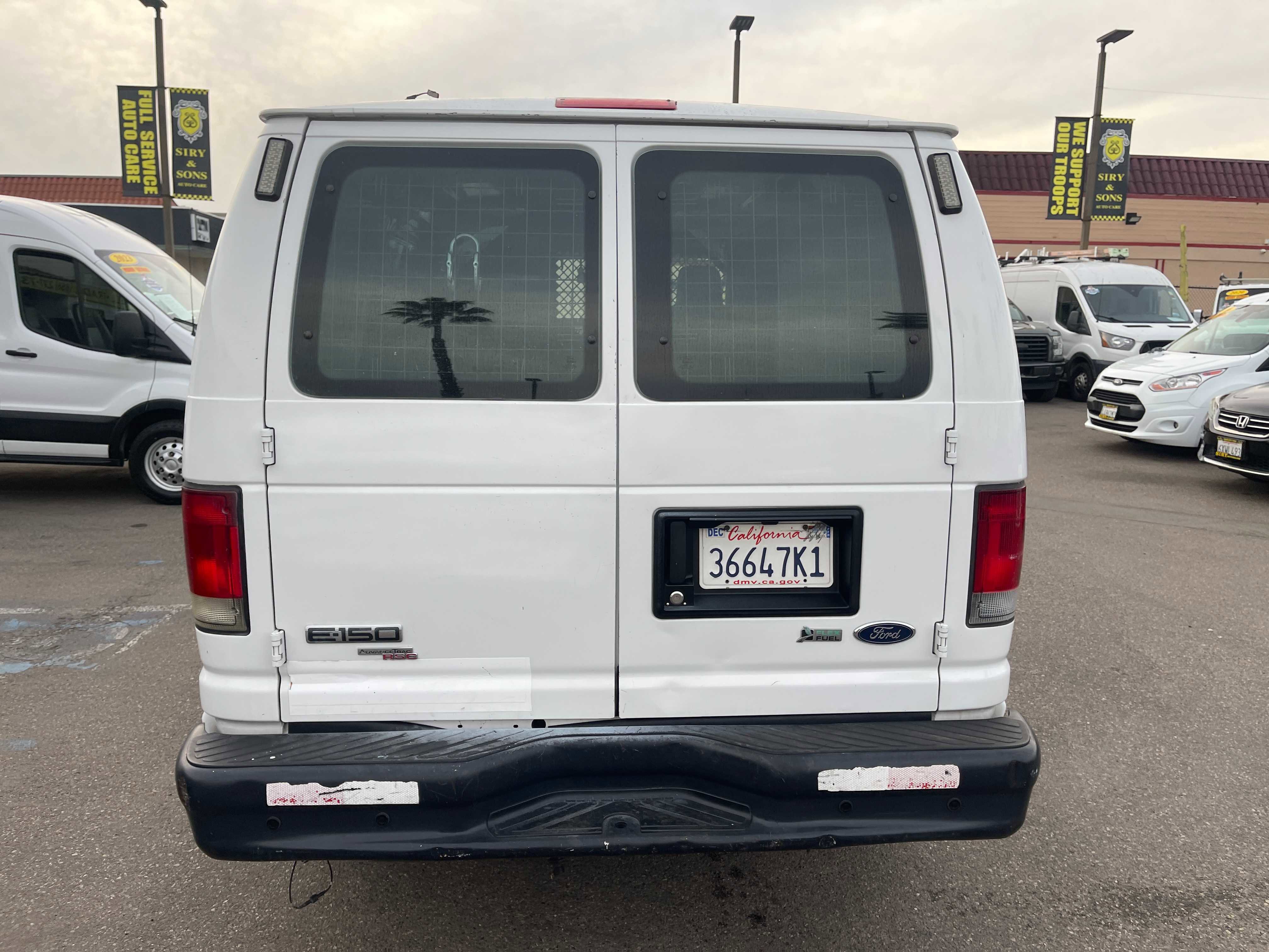 Used 2013 Ford E-150 and Econoline 150 image 4