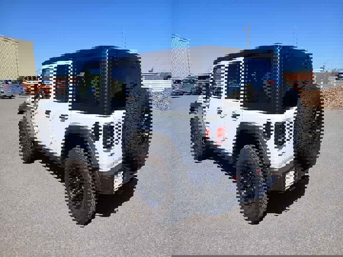 Used 2025 Jeep Wrangler Willys image 4