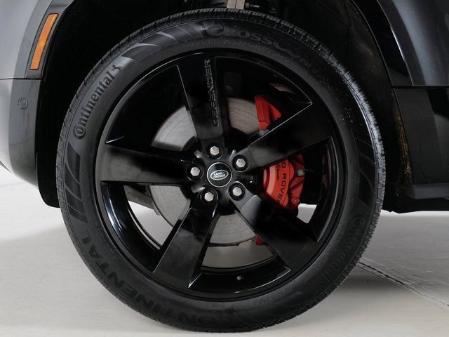 Used 2024 Land Rover Defender 130 X AWD/4WD image 9
